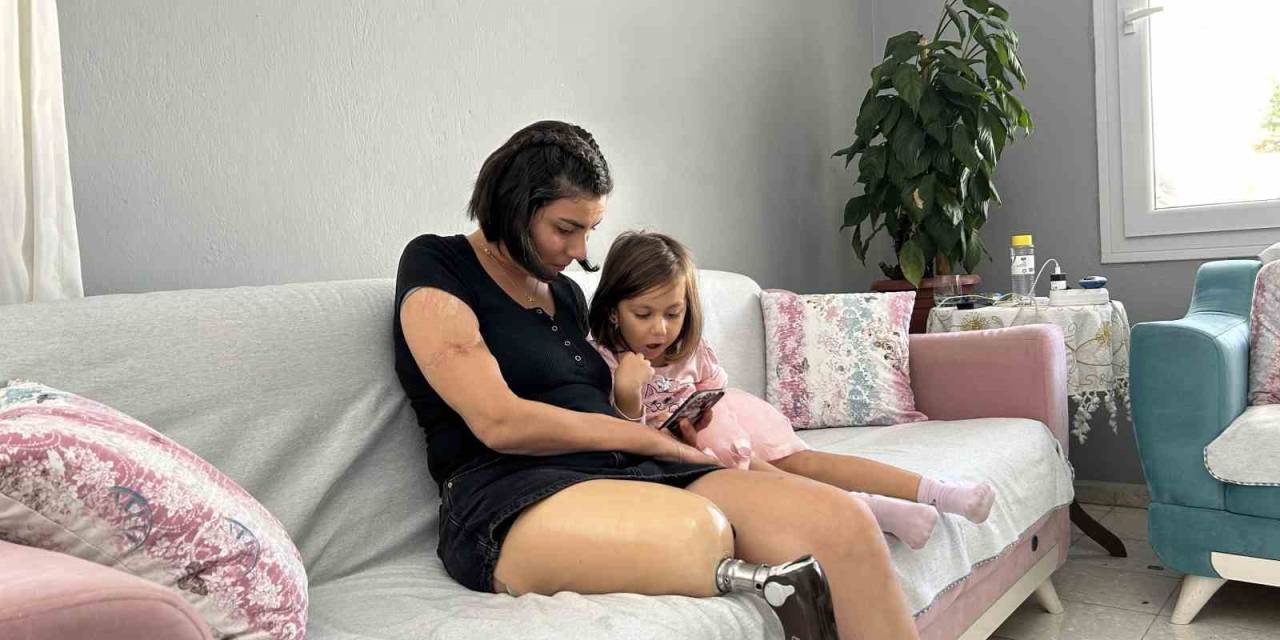 Depremde Eşini Ve Kızını Kaybeden Acılı Anneye Sıfır Diyerek İkinci El Protez Bacak Sattılar