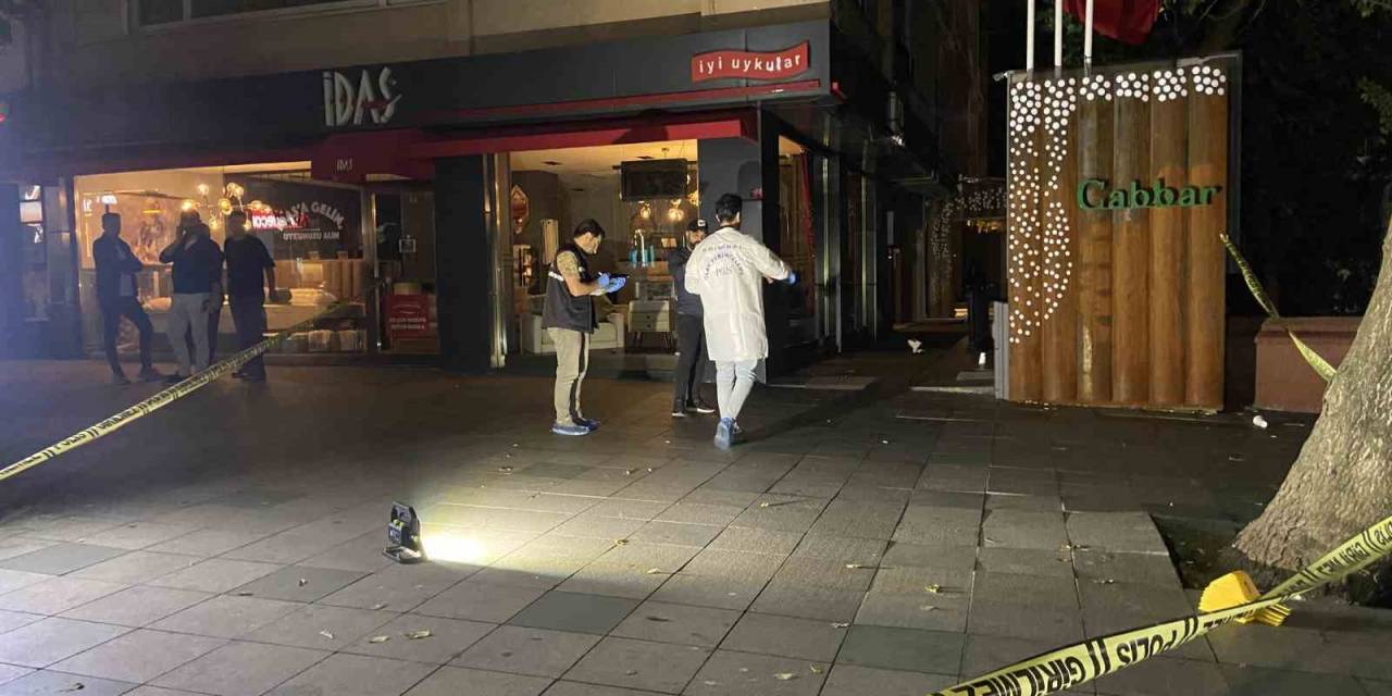 Nişantaşı’nda Bir Restorana 2 Gün Üst Üste Kurşun Yağdırdılar