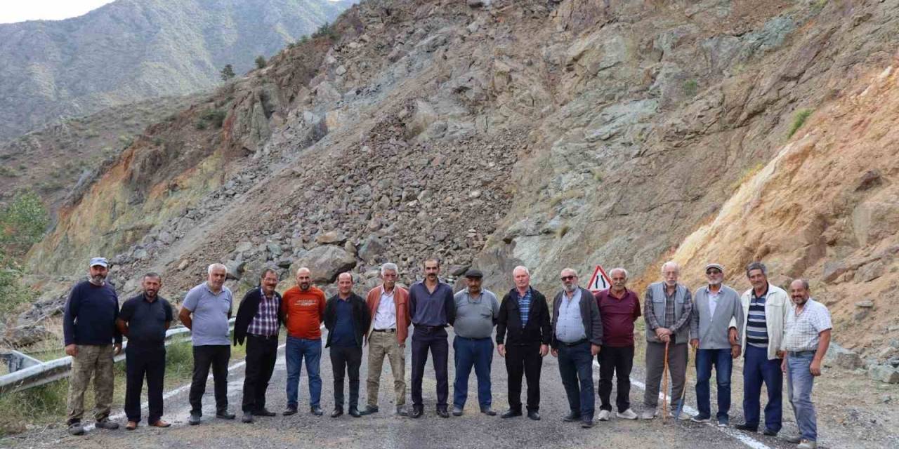 Oltu-artvin Kara Yolu 50 Gündür Kapalı