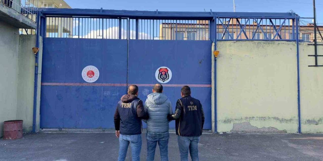 Fetö Firarisi Başka Birinin Kimliği İle Yakalandı