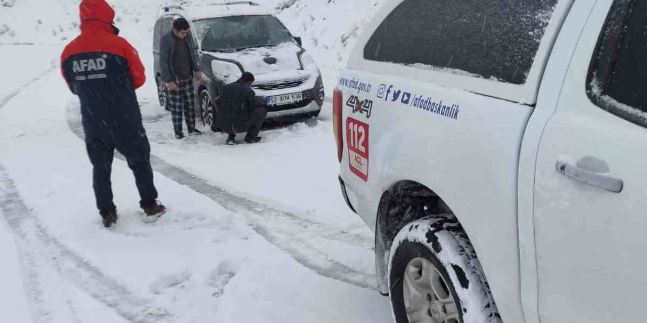 Giresun’da Mahsur Kalan Vatandaşlar Kurtarıldı