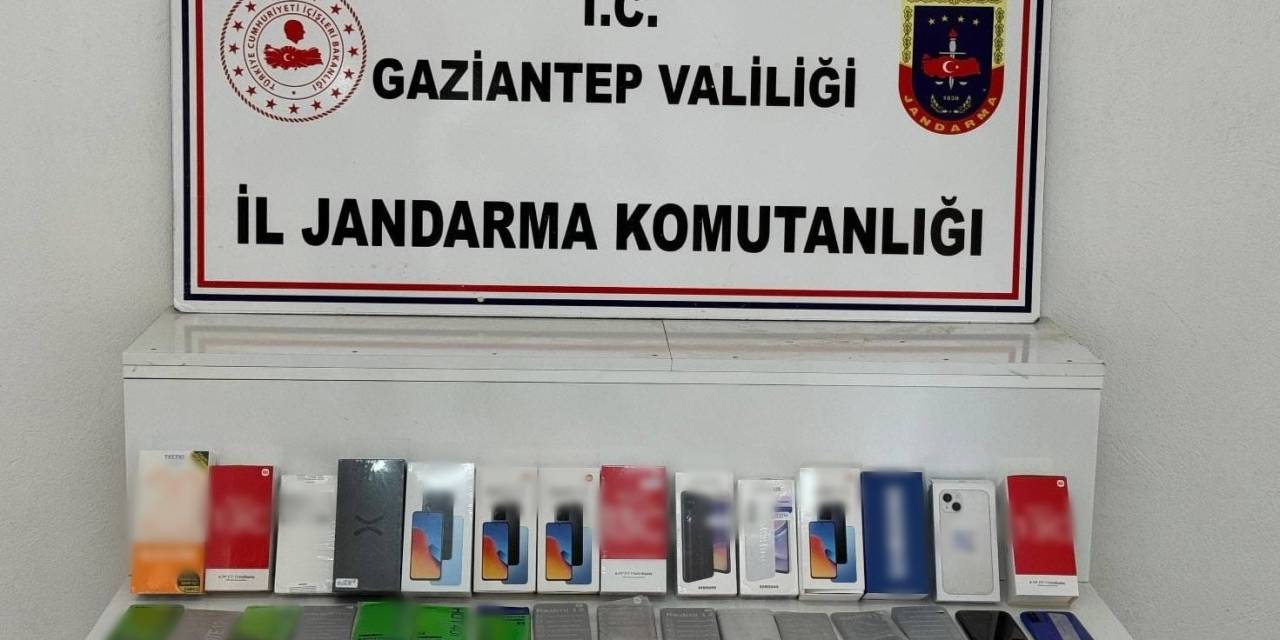 Gaziantep’te 1 Milyon Tl Değerinde Kaçak Telefon Ele Geçirildi