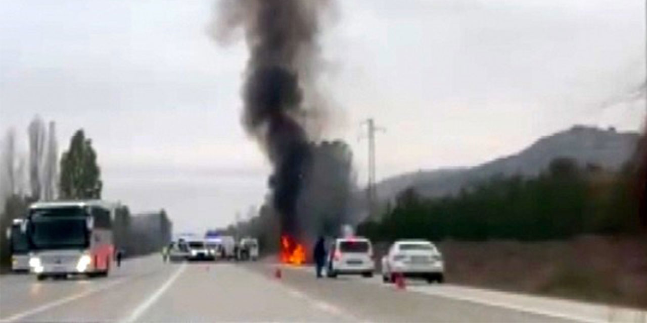 Erzincan’da trafik kazası: 5 ölü