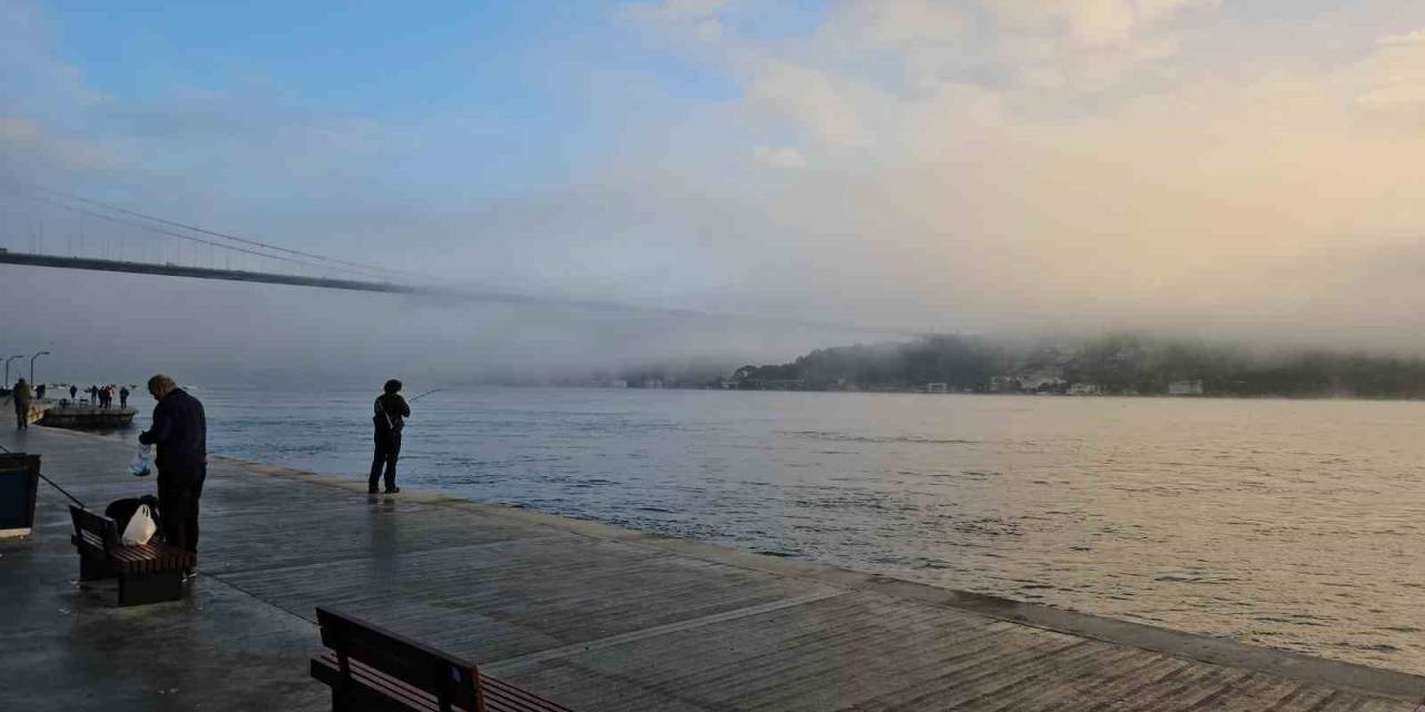 İstanbul’da Boğaz Ulaşımına Sis Engeli