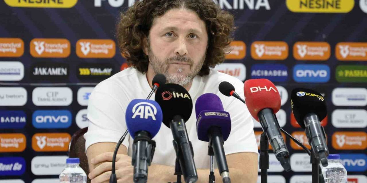 Fatih Tekke İstifa Etti