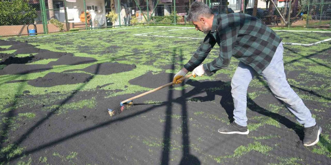 Başkan Türkel: “İlçemizdeki Tüm Halı Sahalar Yenilenecek”