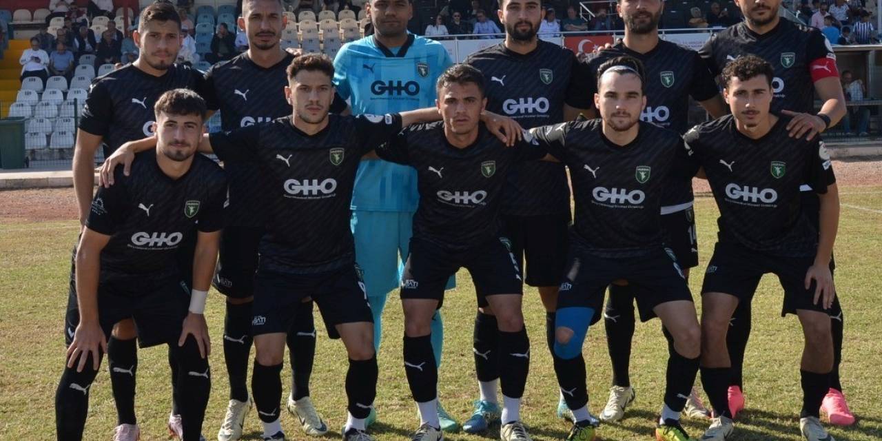 Efeler 09 Sk, Geriye Düştüğü Maçta 1 Puan Almasını Bildi