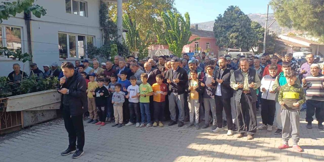 Başçayır Mahalle Sakinleri ’yağmur Duası’nda Buluştular