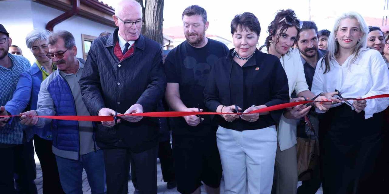 Başkan Kurt: “Bu Festivalleri Eskişehir’in Kültürel Değerlerine Sahip Çıkmak Adına Yapıyoruz”