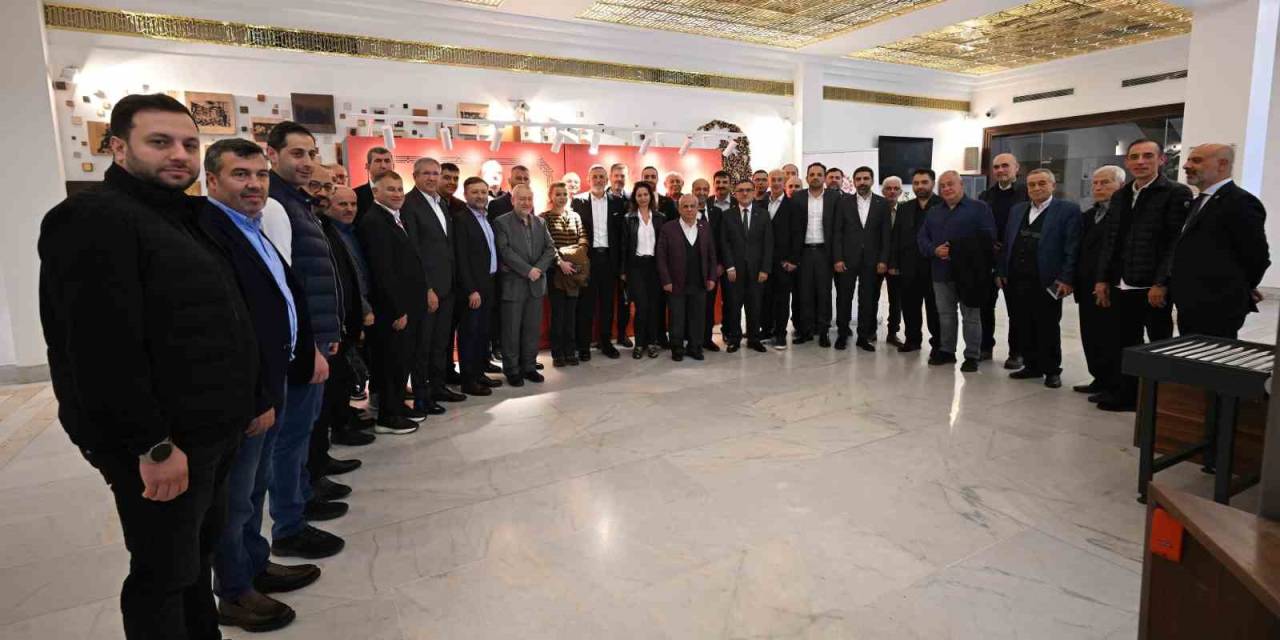 Btso Başkanı İbrahim Burkay, Tarihi Çarşı Ve Hanlar Bölgesi Üyeleriyle Buluştu