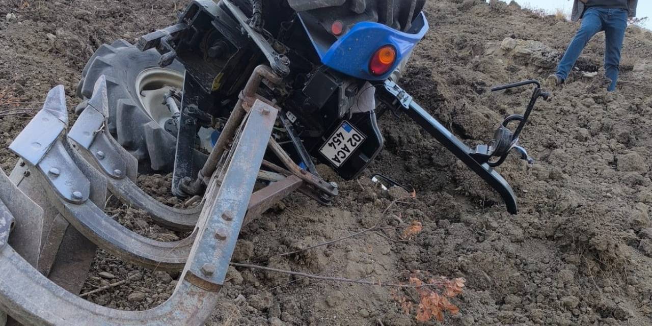 Adıyaman’da Traktör Devrildi: 1 Yaralı