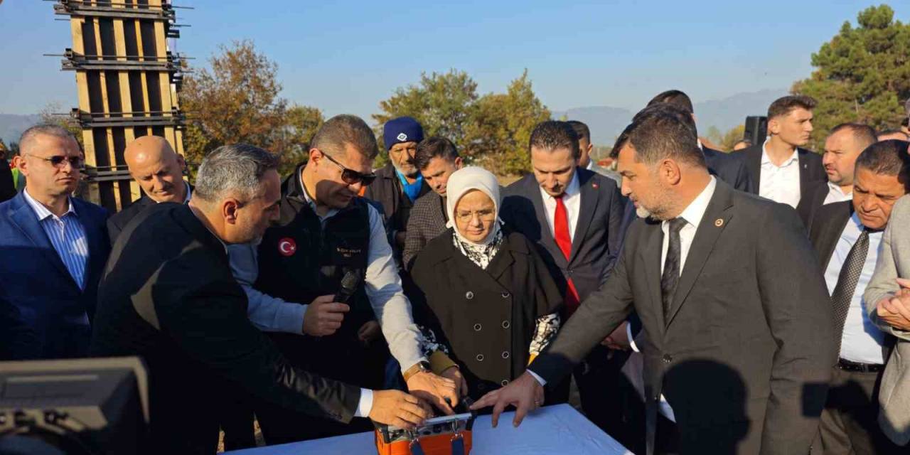 Gençlik Merkezinin Temeli Atıldı