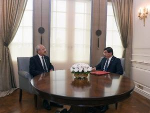 Başbakan Davutoğlu’nun, Chp Lideri Kılıçdaroğlu İle Görüşmesi Başladı