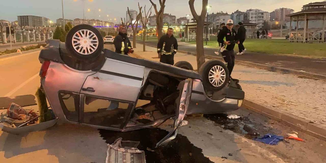 Karaman’da Takla Atıp Ters Dönen Otomobilin Sürücüsü Yaralandı