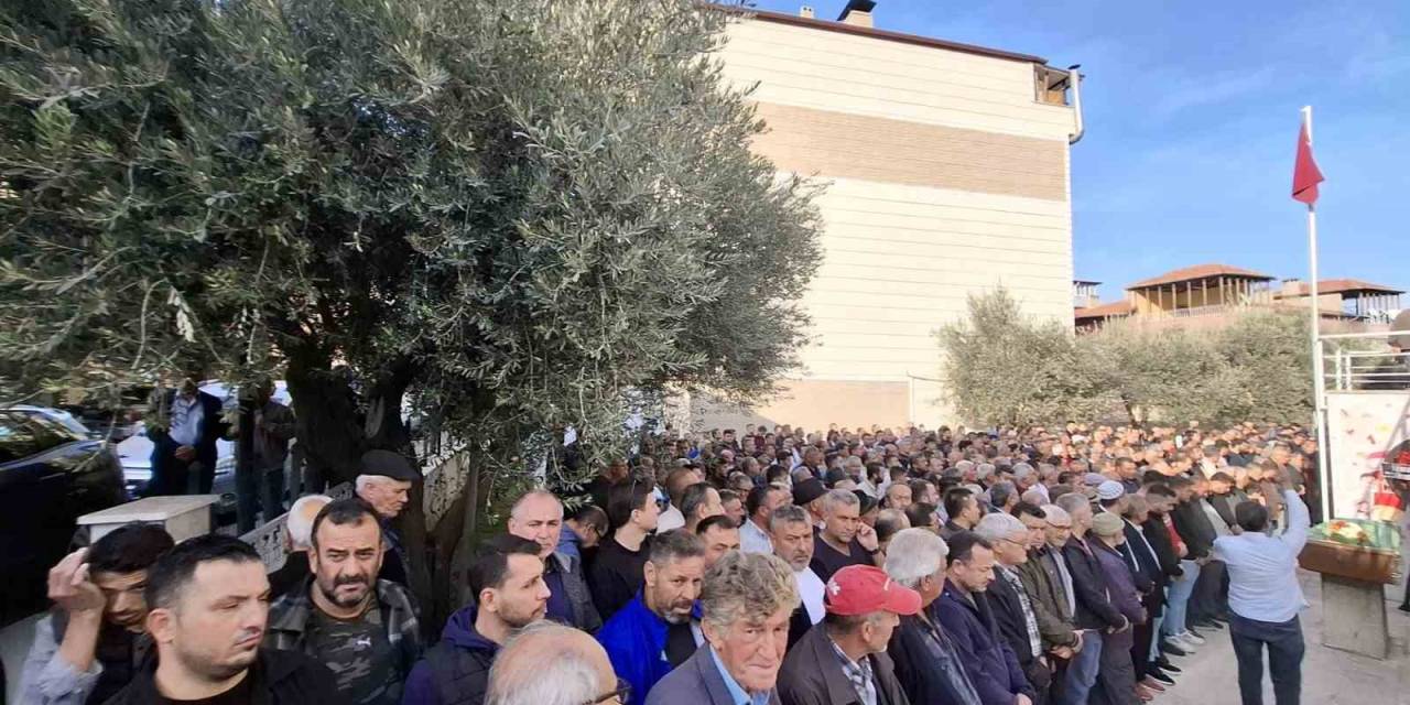 Buldan Esnaf Odası Başkanın Kardeş Acısı