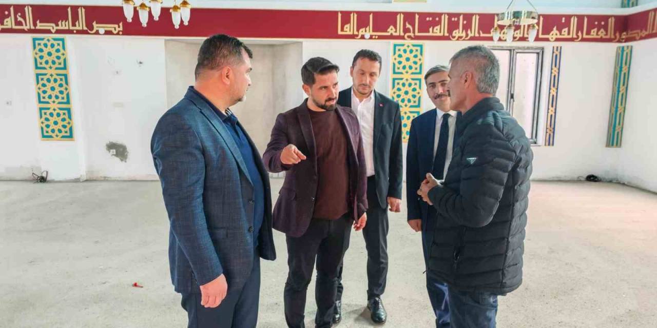 Deprem Yıkılmıştı Yerine Yenisi Yapılıyor