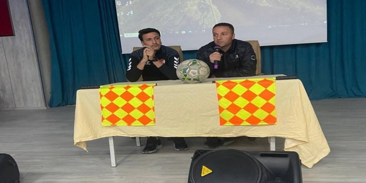 Hakkari’de Aday Hakem Kursuna Yoğun İlgi