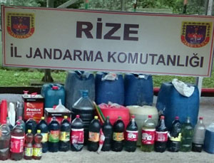 Rize'de bin 958 litre kaçak akaryakıt ele geçirildi