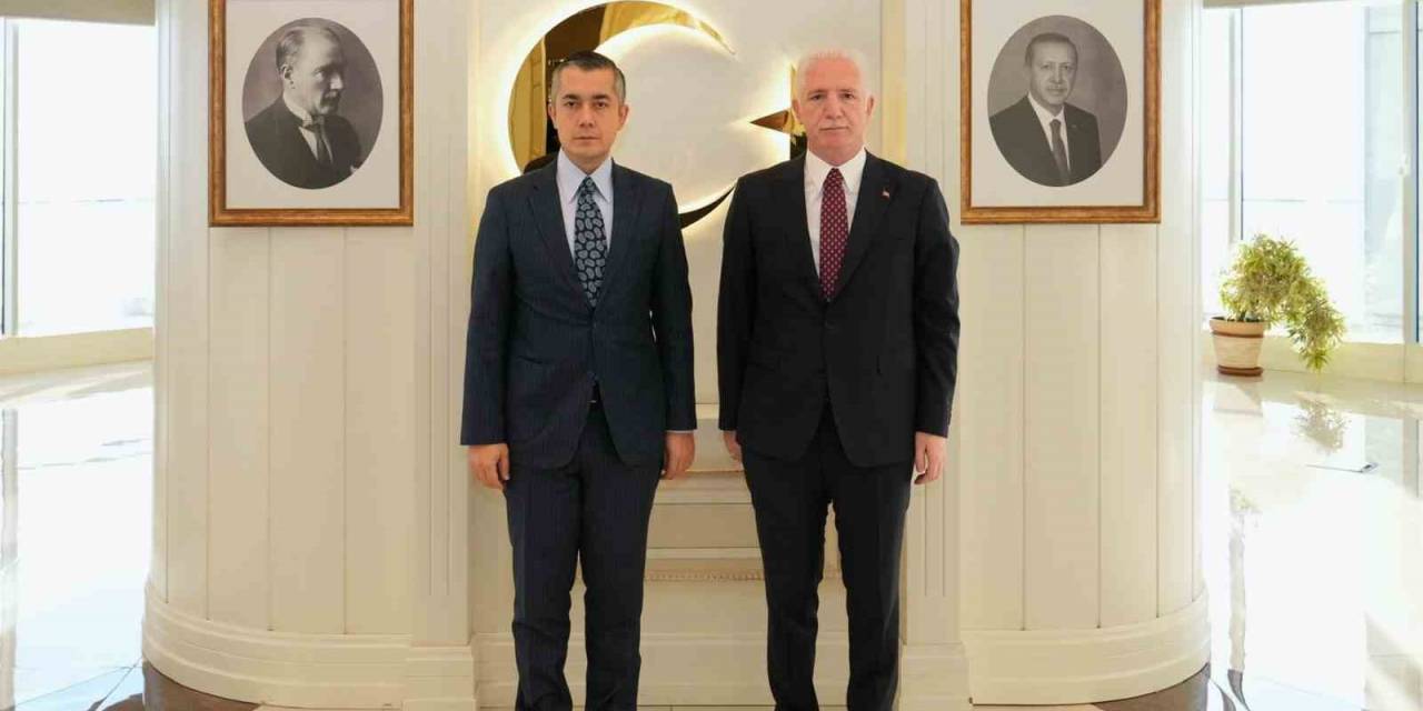 İstanbul Valisi Davut Gül, Esenyurt Belediye Başkan Vekili Can Aksoy’u Ziyaret Etti