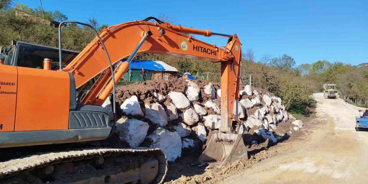 Heyelanla Mücadele Devam Ediyor