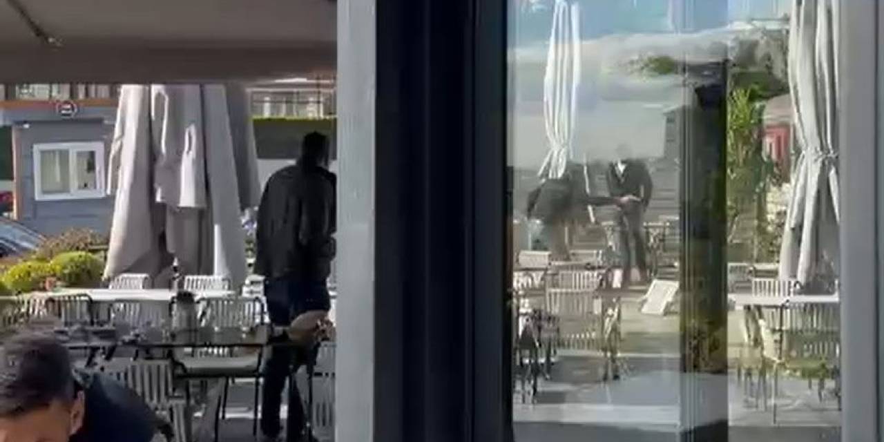 Kafede Oturan Husumetlisini Bacağından Vurdu; O Anlar Kamerada