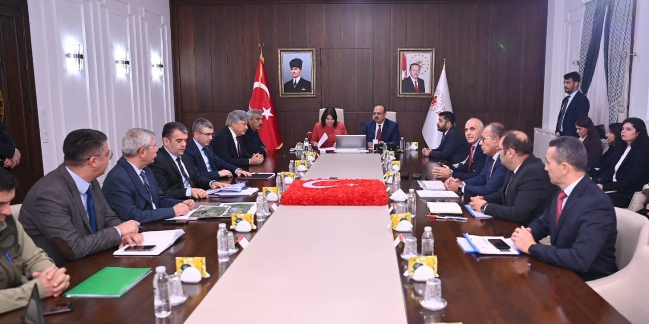 Bafa Gölü’nün Geleceği Masaya Yatırıldı