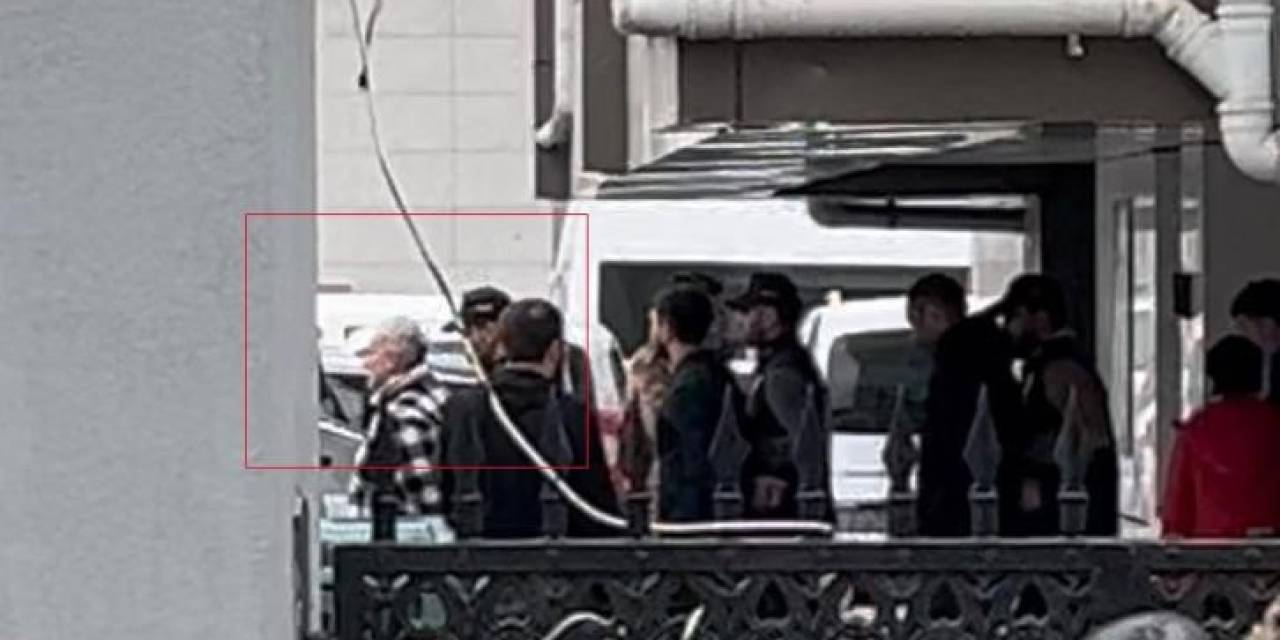 Sosyal Medya Fenomenleri Ve Sanatçılara Yasadışı Bahis Reklamı Operasyonunda 3 Tutuklama