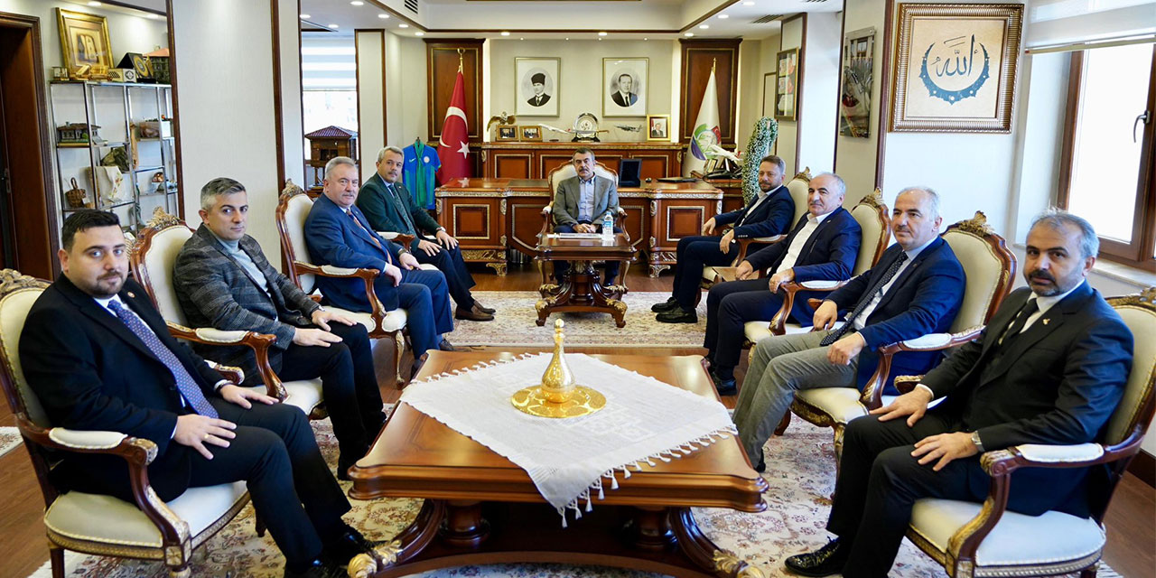 Bakan Tekin’den Rize Valiliğine Ziyaret