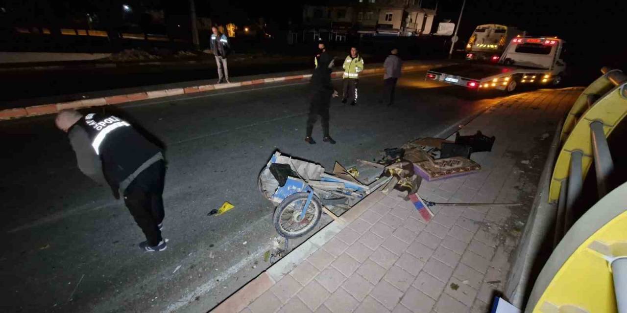 Karaman’da Otomobilin Çarptığı Kağıt Toplayıcı Hayatını Kaybetti