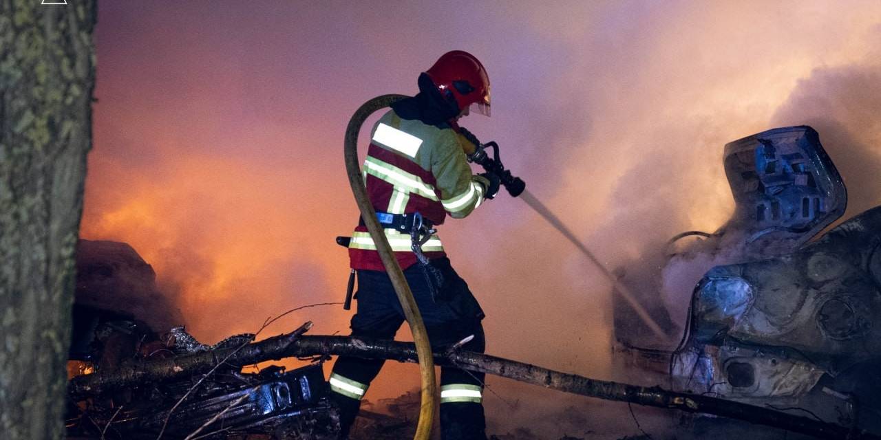 Rusya, Ukrayna’nın Kuzeyini Vurdu: 2’si Çocuk 10 Ölü