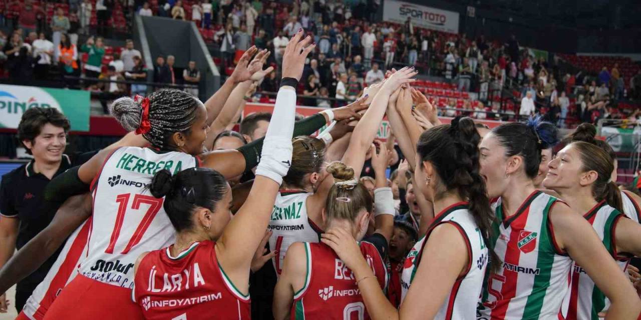 Karşıyaka Voleybol’dan Derbi Hakkında Açıklama