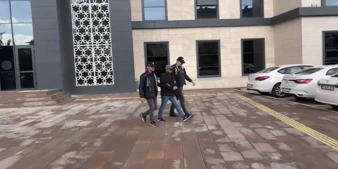 Çanakkale’de 61 Ayrı Suçtan Aranması Bulunan Sosyal Medya Dolandırıcısı Tutuklandı