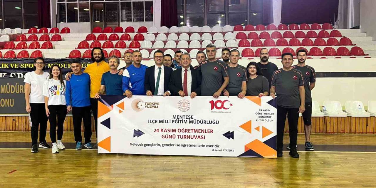 Geleneksel 24 Kasım Öğretmenler Günü Voleybol Turnuvası Başladı