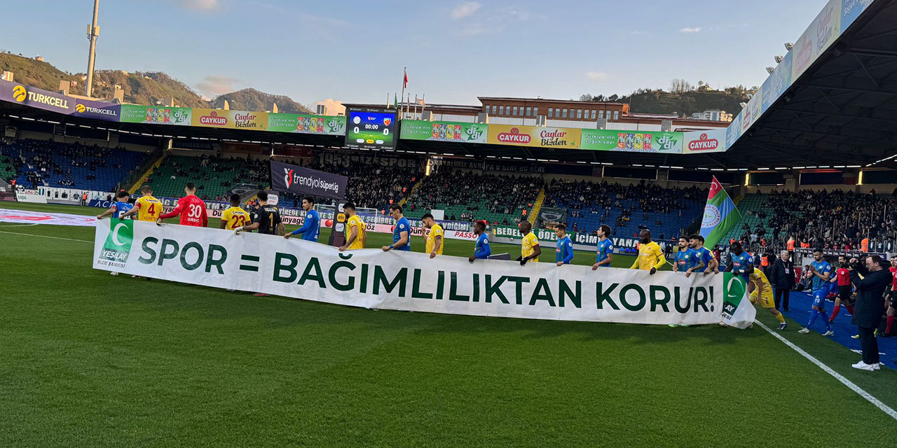 Rize'de İki Süper Lig Takımından Örnek Davranış!