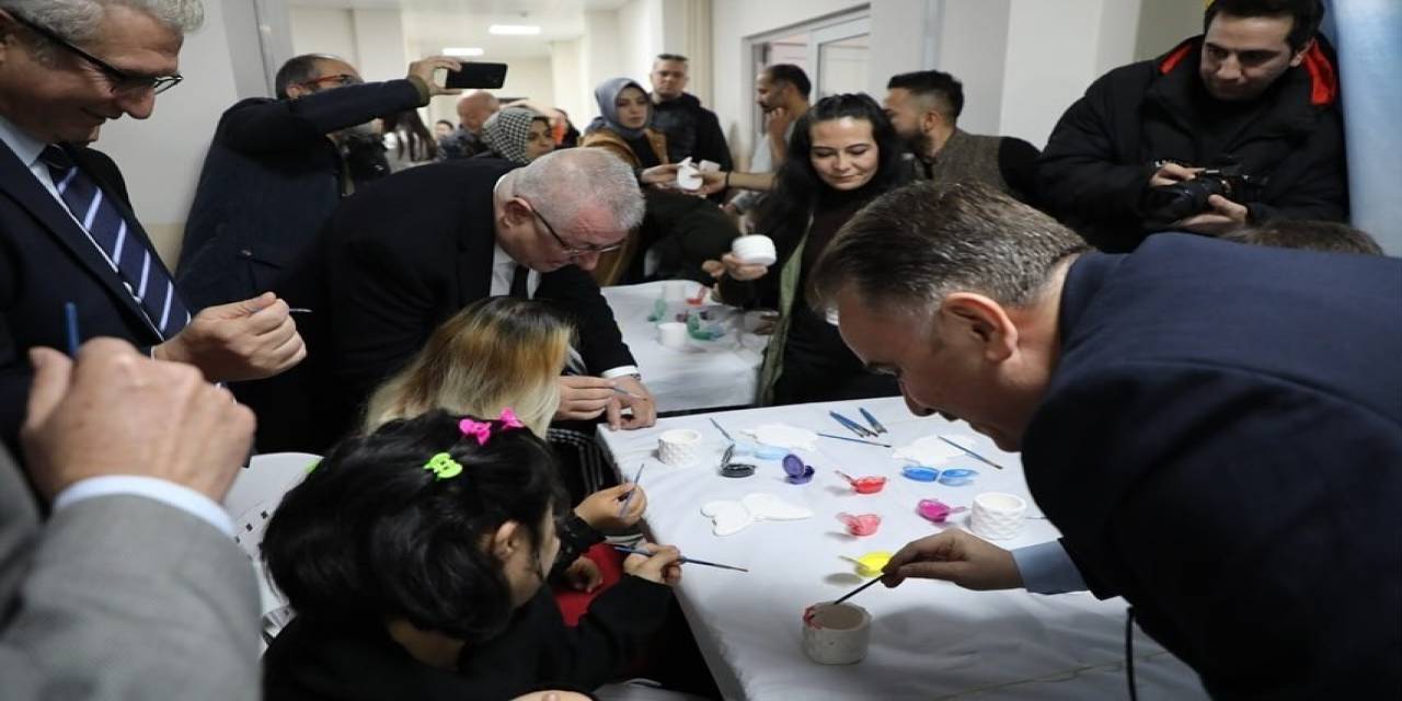 Edremit’te Engelliler Günü Etkinliği Düzenlendi