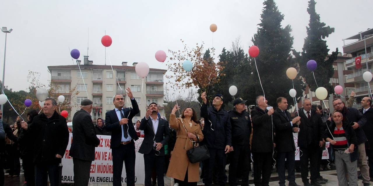Kula’da 3 Aralık Dünya Engelliler Günü Kutlandı