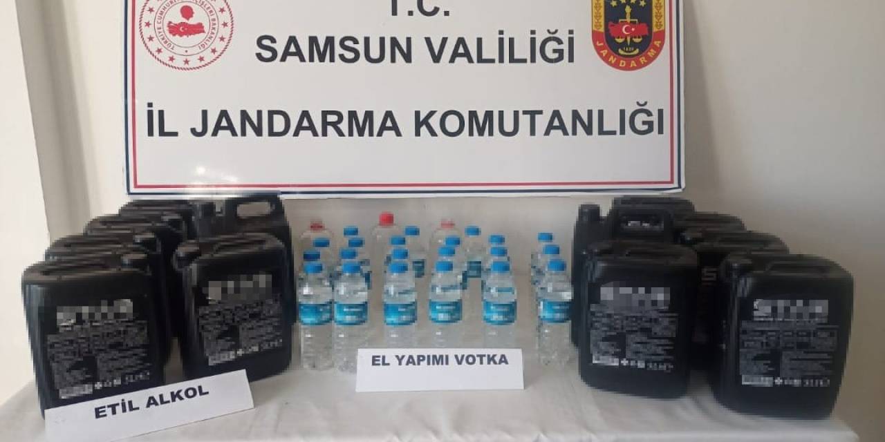 Samsun’da Kaçak Alkol Ürünleri Ele Geçirildi