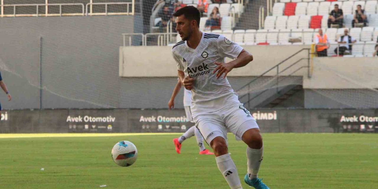 Altay’da Ceyhun Gülselam’ın Çapraz Bağları Koptu