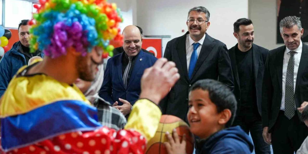 Vali Çelik, Dünya Engelliler Günü Programına Katıldı