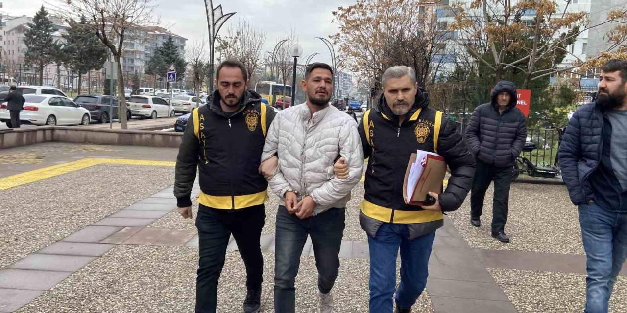 "Namuslu Ve Şerefli Yaşasın Diye Vurdum" Diyen Eski Damat Tutuklandı