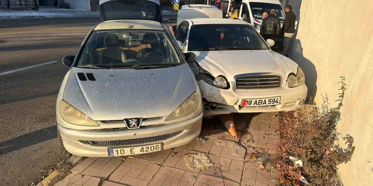 Van’da Trafik Kazası: 1 Yaralı