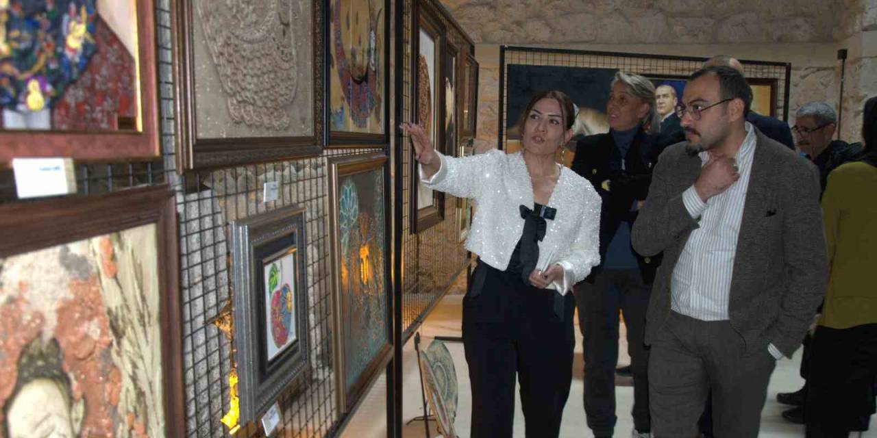 "Çukurova’da Bir Puduhepa" Sergisi Açıldı