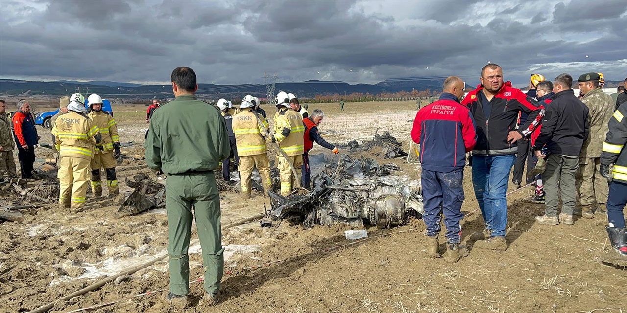 Isparta'da askeri helikopter düştü: 6 şehit