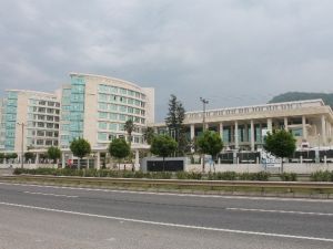 Ünye Devlet Hastanesi Hizmet Vermeye Başladı