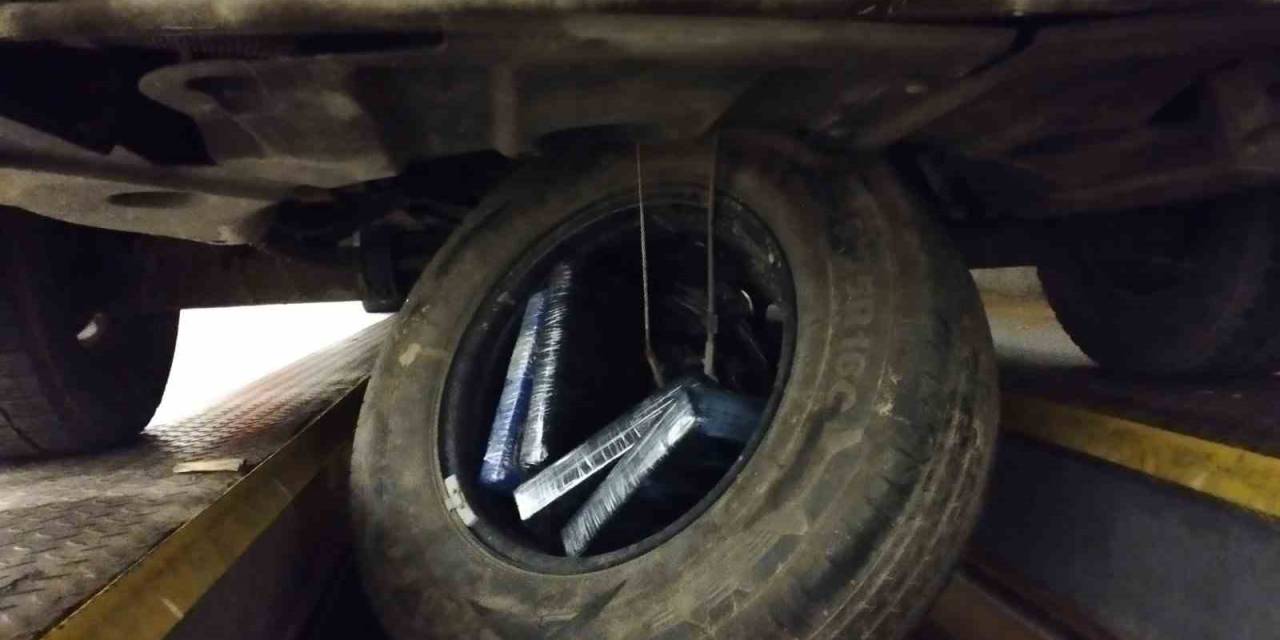 Hollanda-türkiye Hattındaki 5.71 Kilogram Kokain Komşuya Takıldı