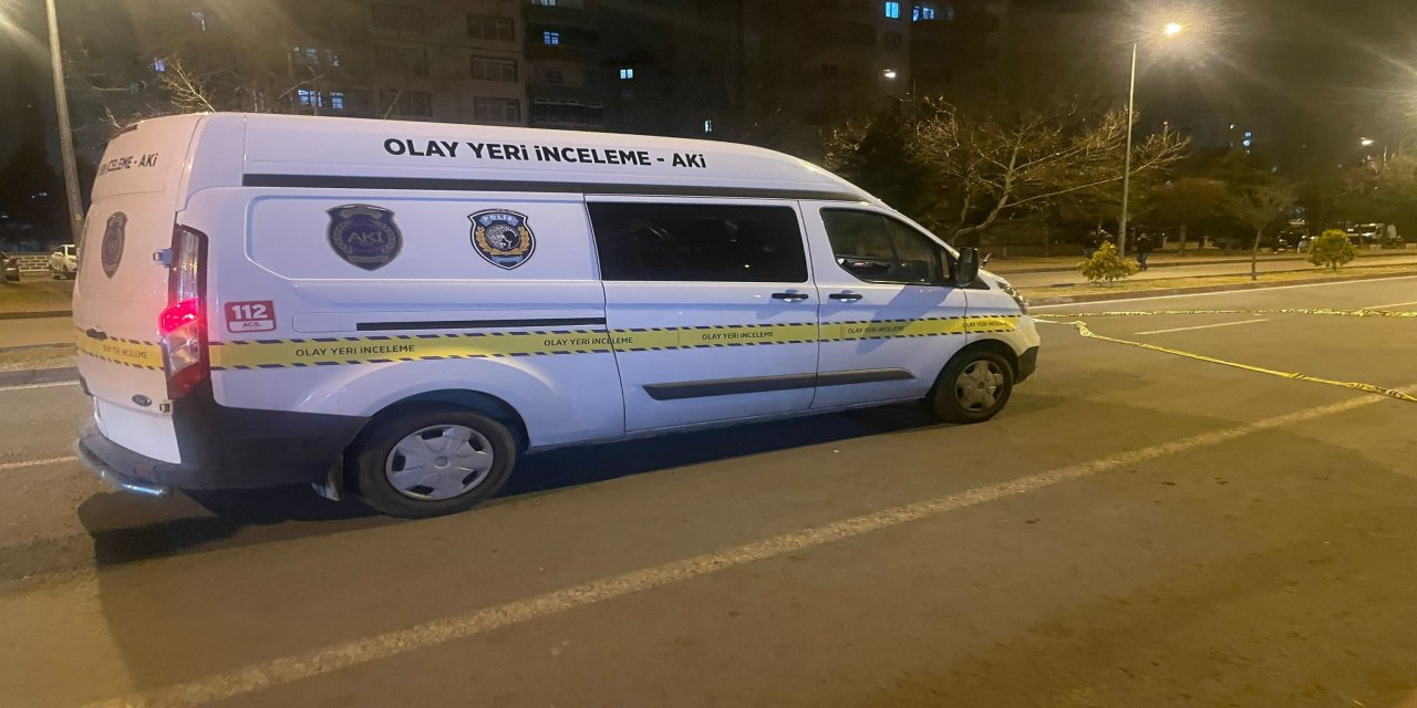 Çocuklarını görmek için geldiği Kayseri'de bıçaklanarak öldürüldü