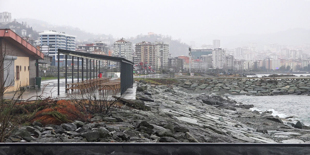 Rize'de fırtına 1 gün sürdü ama etkileri 18 gündür sürüyor
