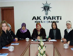 Ak Bayanlar Seçim Mesaisinde