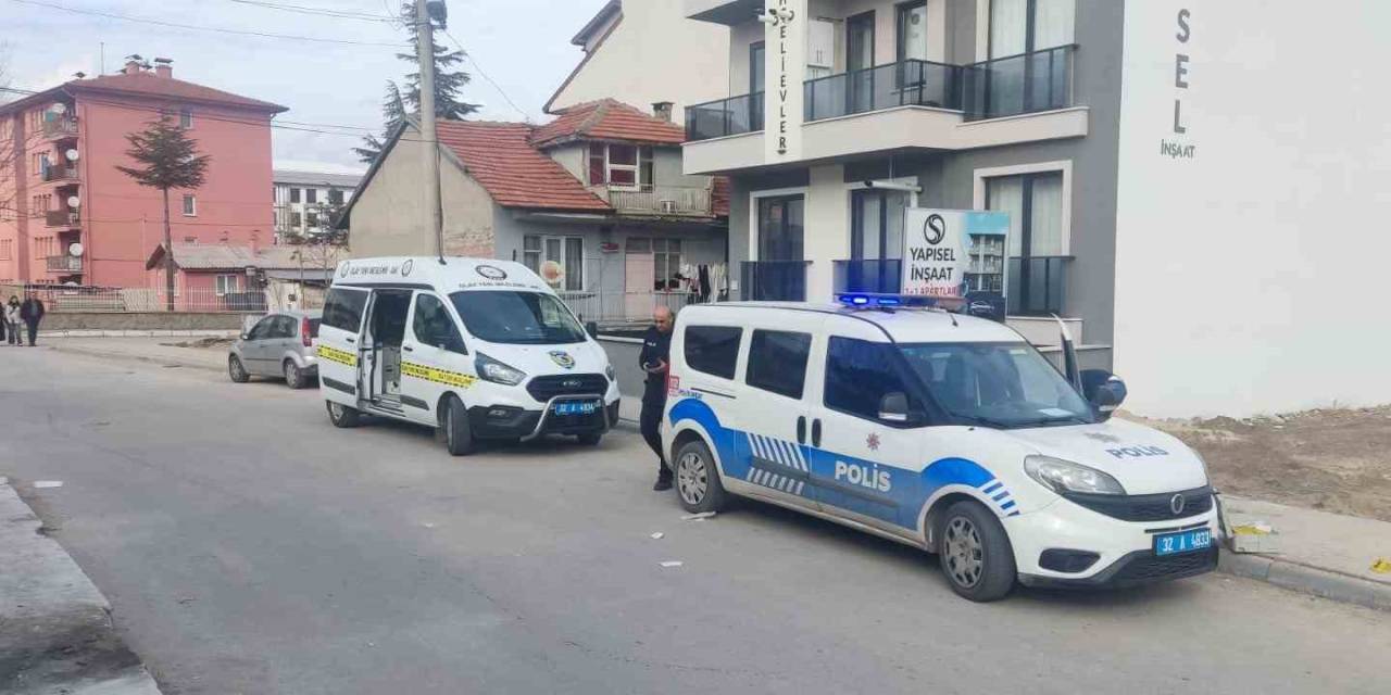 Isparta’da Bıçaklı Kavga: 1’i Ağır 4 Yaralı