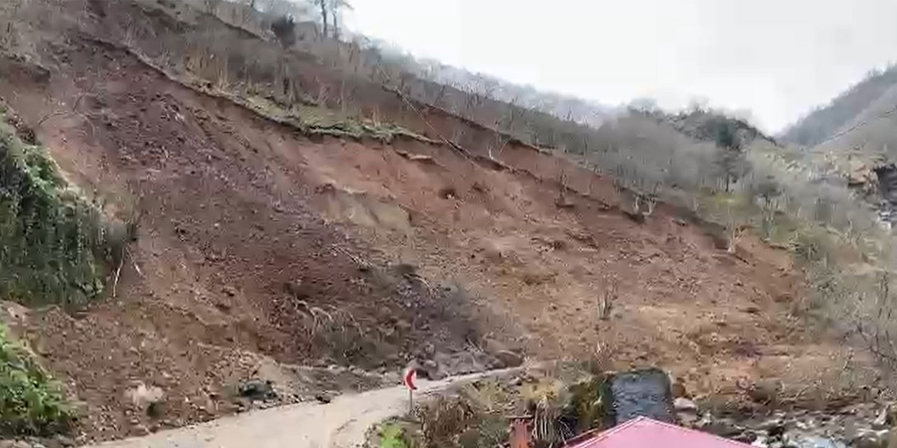 Trabzon’da heyelan kamerada